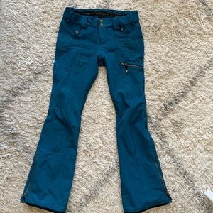 Blue Oakley ski/snowboard pant